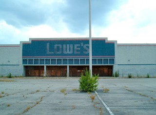 empty-lowes