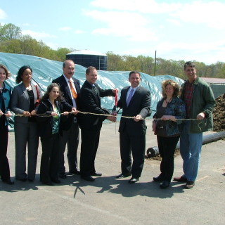 Howard County ribbon cutting